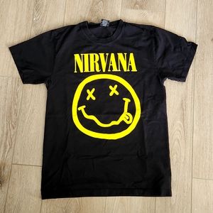 Mens M Nirvana Rock shirt